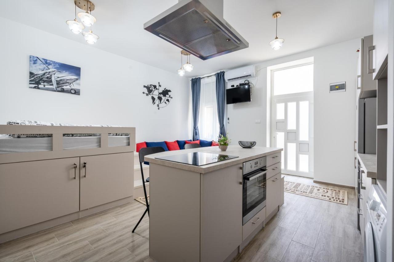 Bpr Embrody City Apartment บูดาเปสต์ ภายนอก รูปภาพ